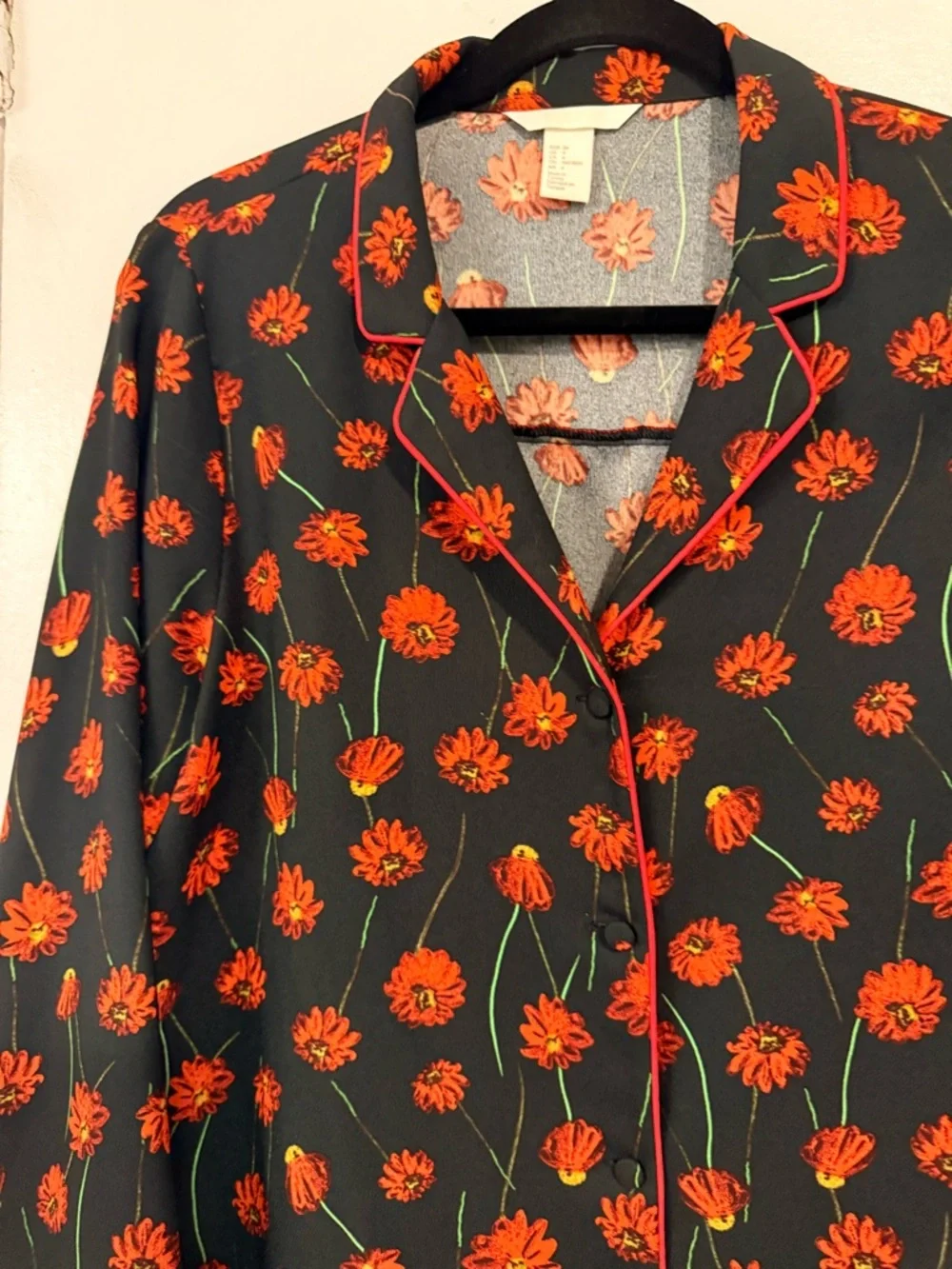 H&M Black Button-Down Top with Orange Floral Print - Picture 9 of 10